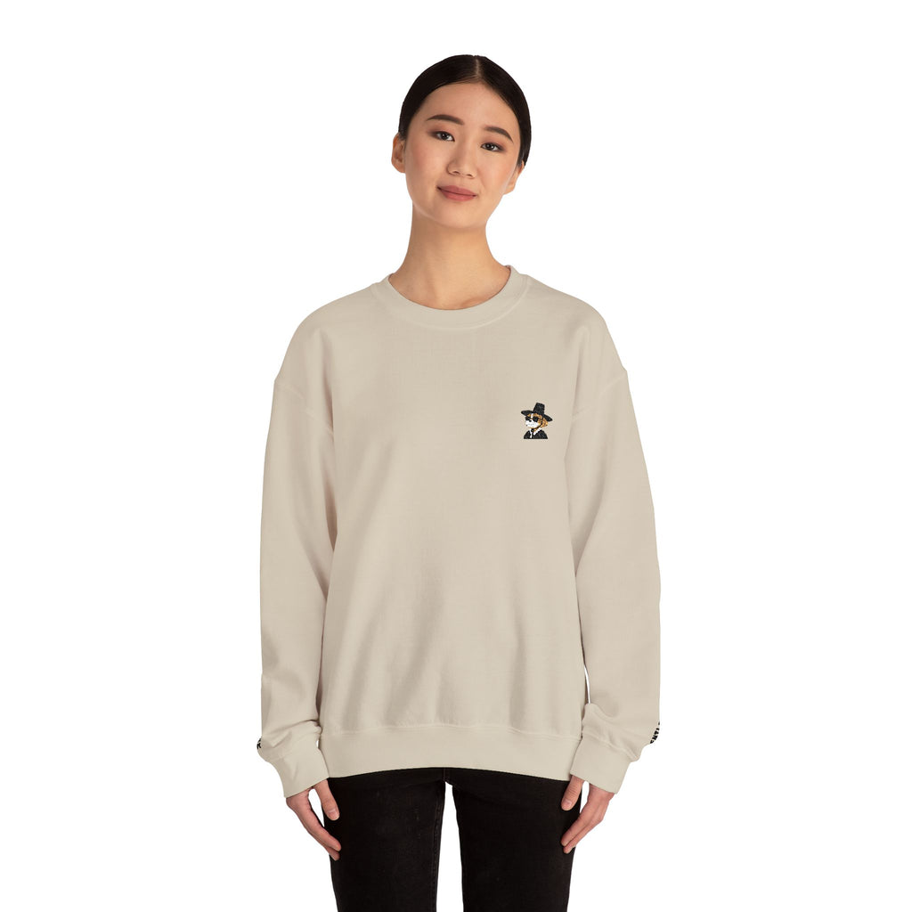 Gentle Hani(embroidered), Unisex Crewneck Sweatshirt(sand)